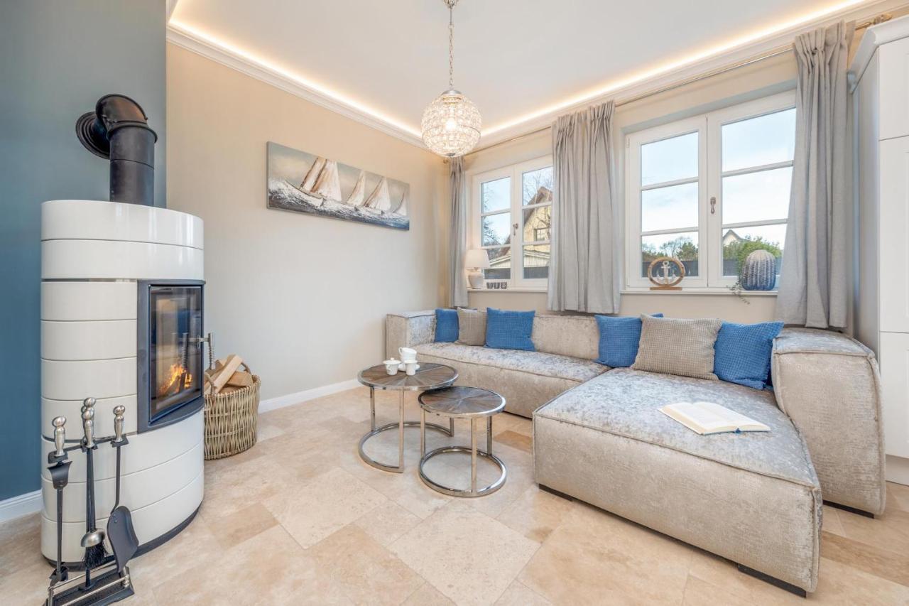 Apartamento Traumhaus Unter Reet Zingst Exterior foto