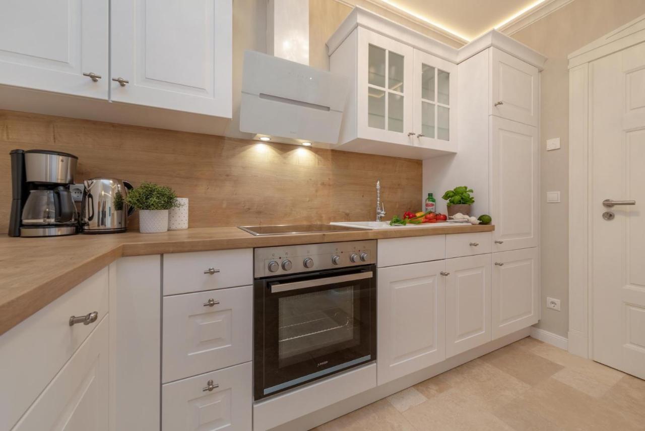 Apartamento Traumhaus Unter Reet Zingst Exterior foto